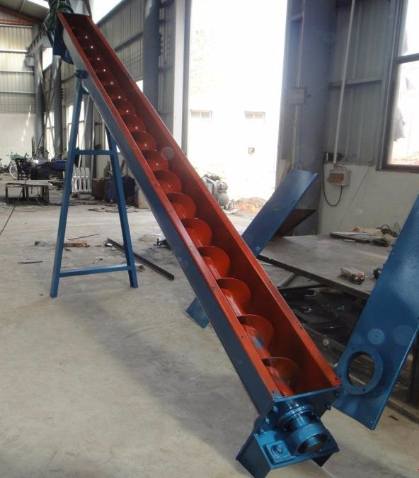 水泥螺旋上料機(jī)源頭廠(chǎng)家_螺旋提升機(jī)廠(chǎng)家直銷(xiāo)-專(zhuān)業(yè)定制-免費(fèi)設(shè)計(jì)